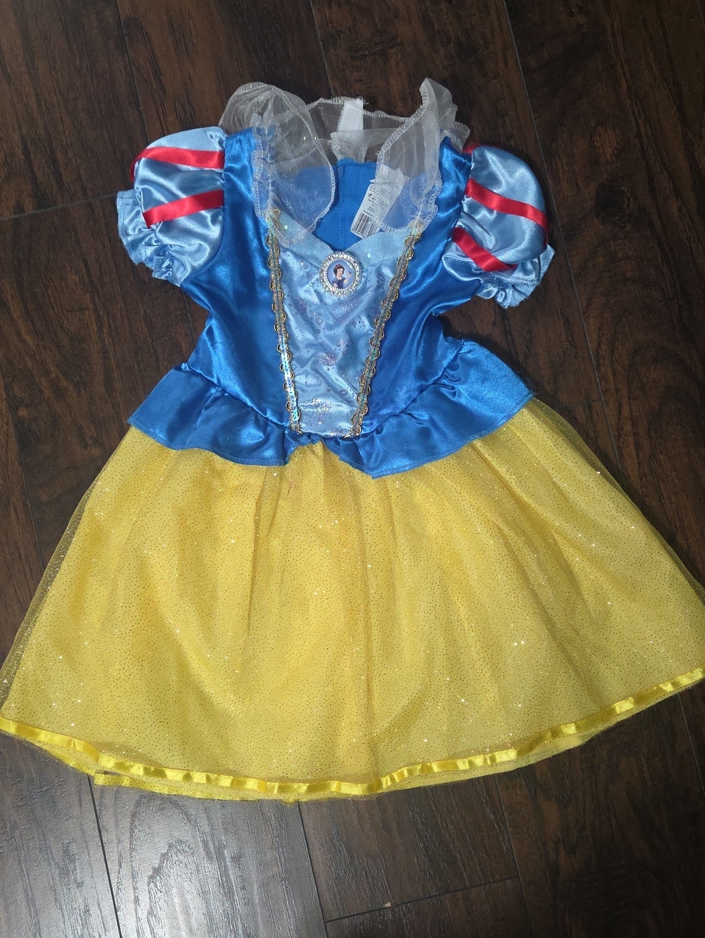 Disney Princess SNOW WHITE costume SIZE Small 4-6